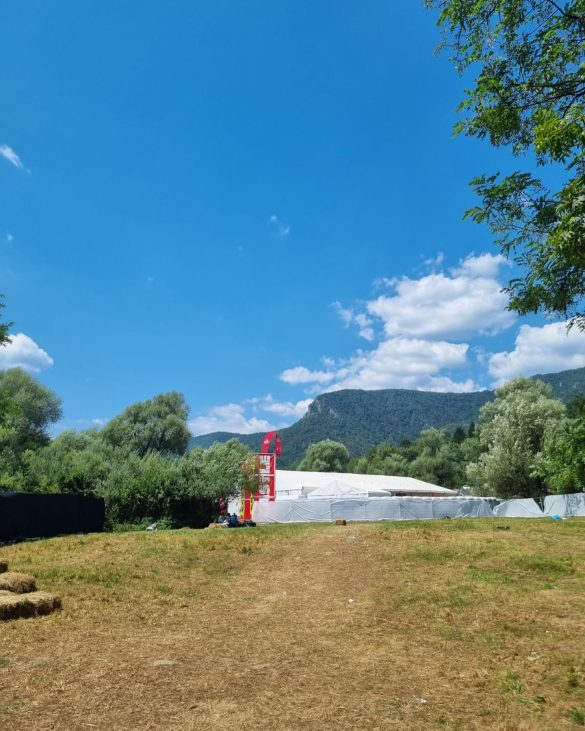 Le nekaj ur po koncu dogajanja. FOTO: Castle festival. 